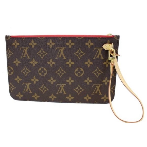 Louis Vuitton Wristlet! - Picture 2 of 8